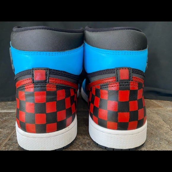 Custom Air Jordan 1 Retro High OG - Picture 7 of 13